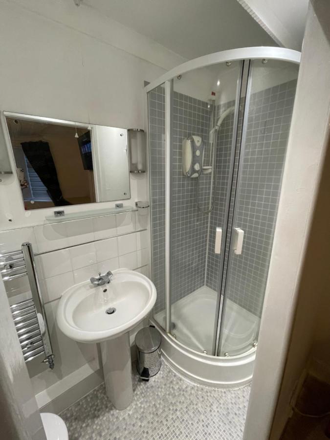 Alder En-Suites Self-Catering With Private Shower 1 Саутгемптон Екстер'єр фото