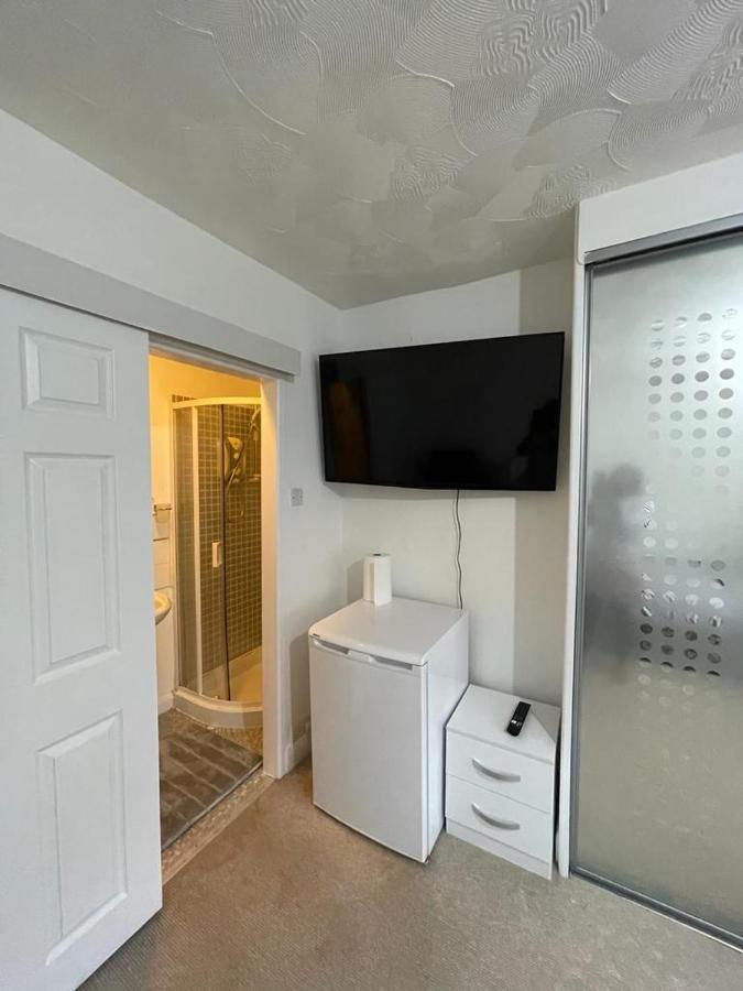 Alder En-Suites Self-Catering With Private Shower 1 Саутгемптон Екстер'єр фото