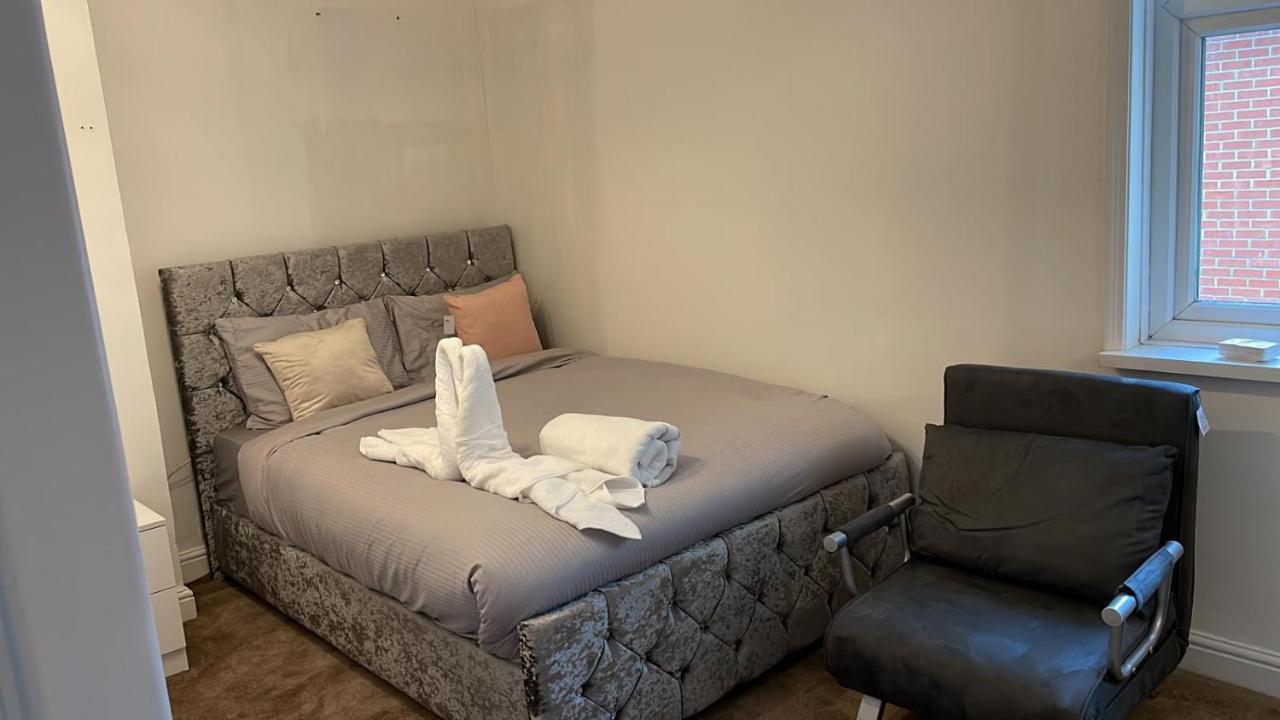 Alder En-Suites Self-Catering With Private Shower 1 Саутгемптон Екстер'єр фото
